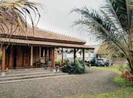 Villa Joglo Cimande