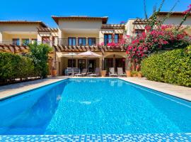 2 bedroom Apartment Eros with private pool and garden, Aphrodite Hills Resort，位于库克里亚Rock of Aphrodite附近的酒店