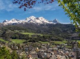 Barcelonnette studio 2 personnes，位于巴斯洛内特的公寓