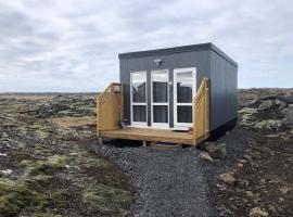 Reykjavík Outskirts - Minimalist Escape，位于沃加尔的度假短租房