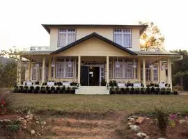 The Arcadia Pool and Villa - Umroi