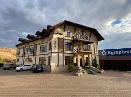 La Hanul lui Gheorghe，位于Hînceşti的酒店