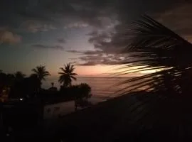 CHAMBRE SUPÉRIEURE VUE MER Accès direct terrasseaaà