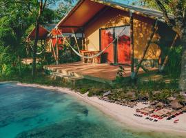 Serenity Authentic Glamping Tulum，位于西普哈的酒店