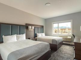 Park Inn by Radisson Osoyoos，位于奥索尤斯的酒店