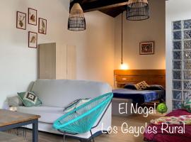 Estudio Pajar rural con bonito jardín - Los Gayoles Rural，位于卡斯特罗波尔的公寓