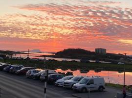 Sea View, 1st Floor, Harbour Mill, Westport Quay，位于韦斯特波特的公寓