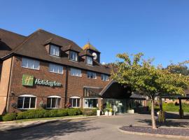 Holiday Inn Ashford - North A20, an IHG Hotel，位于阿什福德的带停车场的酒店