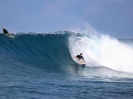 Mikado Surf Camp，位于Thimarafushi的住宿加早餐旅馆