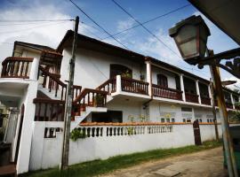 Wijenayake's - Beach Haven Guest House - Galle Fort，位于高尔的民宿