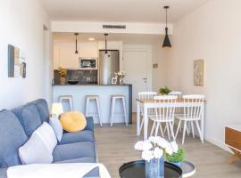 Stunning Apartment In Tossa De Mar With Kitchen，位于滨海托萨的豪华酒店