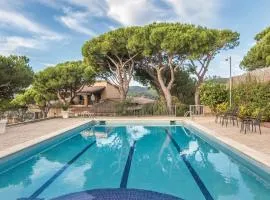 Stunning Home In Cabrils