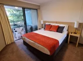 1BR Executive Apartment in City Centre