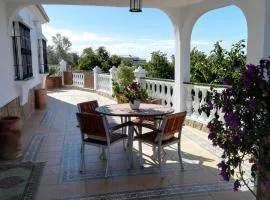 Casa Paloma Blanca