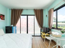 Brown Home Sattahip @ 19，位于梭桃邑的酒店