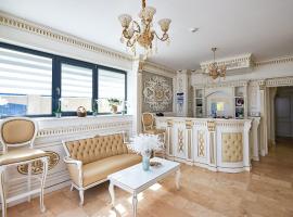 HOTEL ADRIANO，位于布勒伊拉的酒店