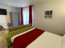 The Originals City, Hôtel Les Dômes, Perpignan Sud Saleilles，位于佩皮尼昂的Spa酒店