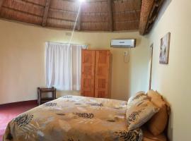 Lituba Lodge，位于Kashoba穆卡亚野生动物保护区附近的酒店