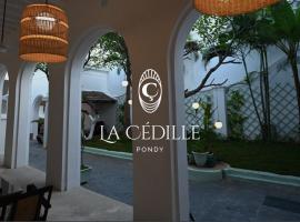 La Cedille - French Heritage House，位于蓬蒂切里的酒店