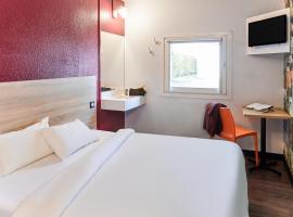 hotelF1 Lorient，位于科当的酒店