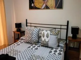 ¡Bajo precioso con salida directa a la piscina comunitaria en Paraíso de Vera!