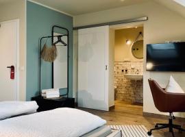 Hotel-Bistro-Europa，位于Merchweiler的酒店