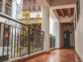Hotel prados de la serrania，位于Lebrija的酒店