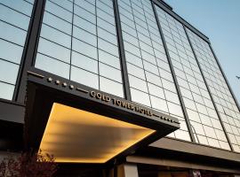 Gold Tower Lifestyle Hotel，位于那不勒斯的酒店