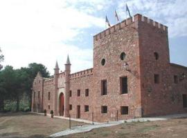 Masía de San Juan - Casas rurales con piscina en masía fortificada，位于塞戈尔韦的酒店