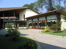 Albergo Giardino，位于Sannazzaro deʼ Burgondi的酒店