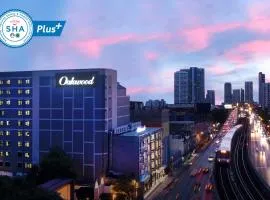 Oakwood Hotel & Residence Bangkok SHA Plus Certified