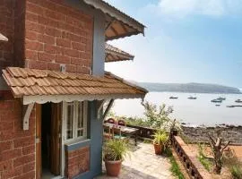 SaffronStays Crescent Bay, Palshet