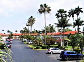 佛罗里达市大沼泽地宅院航道旅馆，位于佛罗里达市大沼泽国家公园霍姆斯特德入口附近的酒店