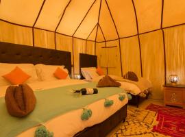 Sunset luxury camp，位于Hassilabied的酒店