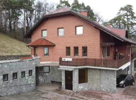 Kegljišče VISOLE Apartmaji in Sobe，位于斯洛文尼亚比斯特里察的住宿加早餐旅馆