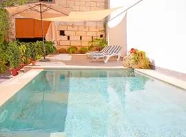 YourHouse Can Peret, modern town house in Sa Pobla with private pool