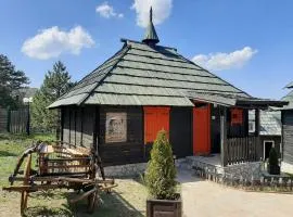 El Paso City, Zlatibor - Wooden Cottages Unique, Treehouse, Wild West Rooms, accommodation 1-6 people