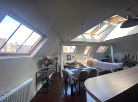 The Loft - Remarkable 2-Bed Anstruther Apartment，位于安斯特拉瑟安斯特拉瑟高尔夫俱乐部附近的酒店