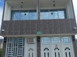 Confortable casa vacacional en Carmen de Apicalá，位于卡门阿皮卡拉的酒店