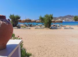 Avlomonasbeach，位于利瓦迪奥的民宿