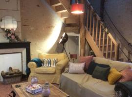 Bblodges Loches Beauval，位于Saint-Hippolyte的酒店