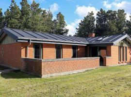 6 person holiday home in Hurup Thy-By Traum，位于Sindrup的酒店