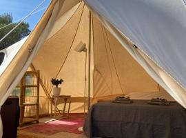 Paraiso Bell Tent，位于托尔托萨的豪华帐篷