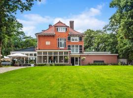 Hotel & Restaurant Wildthout，位于奥门的酒店
