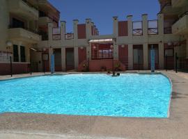 Arinaga Beach & Pool Apartment，位于阿里纳加的酒店