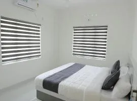 Yelza Hotel and Residence