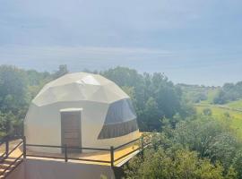 ببالز Ajloun عش وسط الطبيعة - ِAjloun Bubbles Live amid nature，位于阿杰隆的酒店