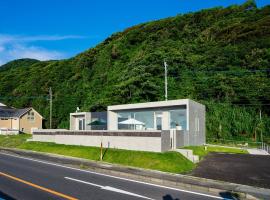天草三角シーサイドヴィラ，位于Uki的宠物友好酒店