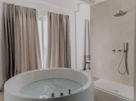 Suite Donna Edwige by MONHOLIDAY