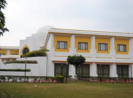 THE ROYAL RESIDENCY，位于Kushinagar的酒店